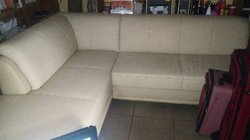 Salon d'angle en cuir pur beige 