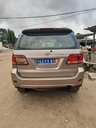 Toyota Fortuner 2007